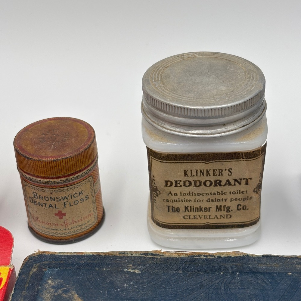 Vintage Apothecary Tin Lot Gillette Razor Bakelite Shaving Brush Mennen Tins - Picture 3 of 9